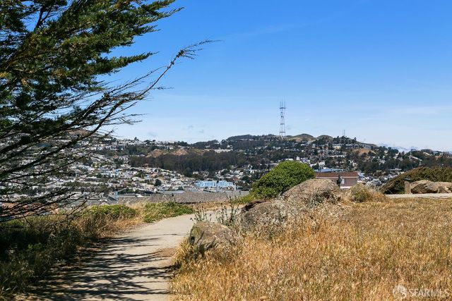 78 Tioga Avenue, San Francisco, CA 94134