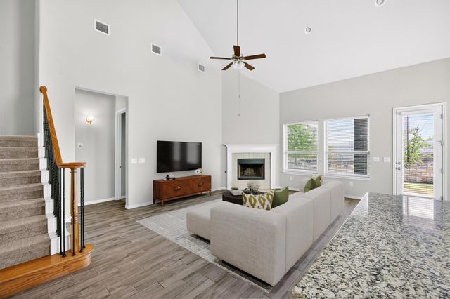 810 Clearwell ST, Cedar Park, TX 78613