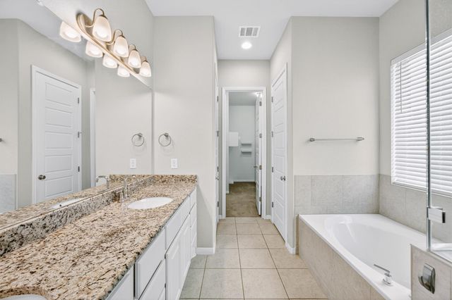 810 Clearwell ST, Cedar Park, TX 78613