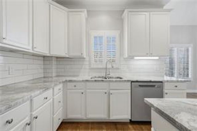 6086 Governors Walk Drive, Canton, GA 30115