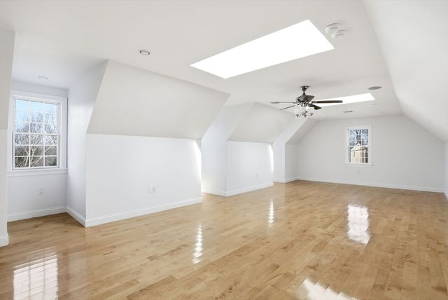 20 Woodlock Rd, Hingham, MA 02043