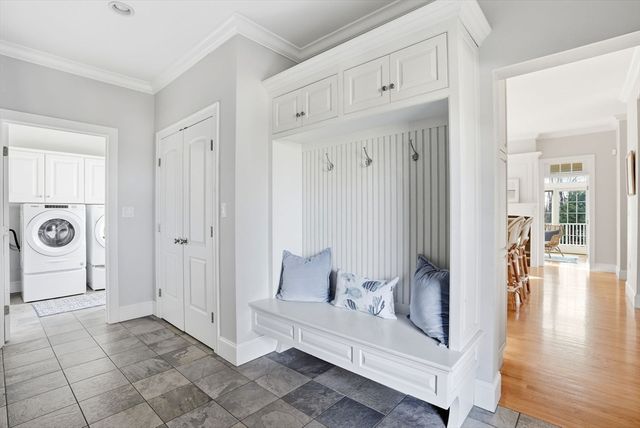 20 Woodlock Rd, Hingham, MA 02043