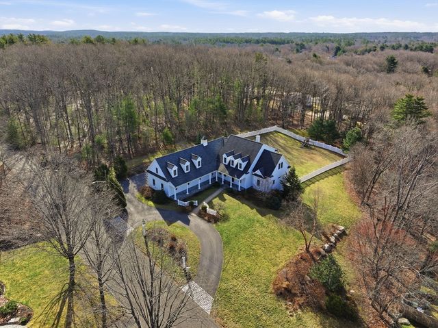 20 Woodlock Rd, Hingham, MA 02043