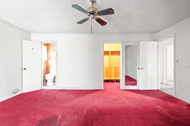 337 SE C Street, Madras, OR 97741