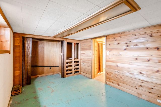 337 SE C Street, Madras, OR 97741