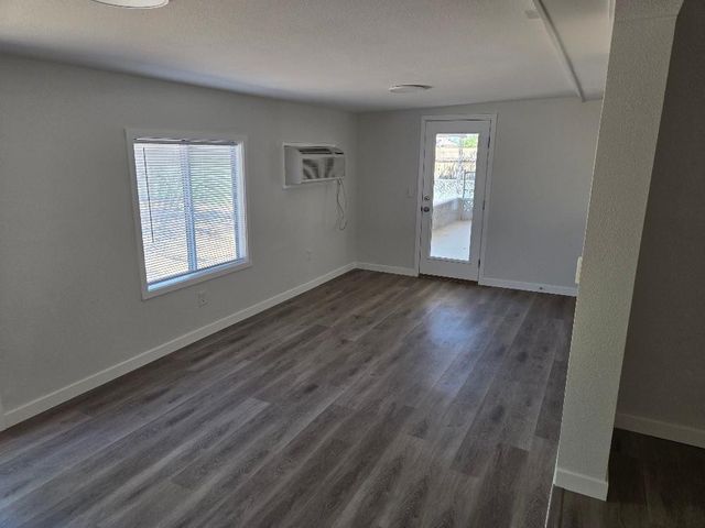 10166 W CINNEBAR Avenue, Sun City, AZ 85351