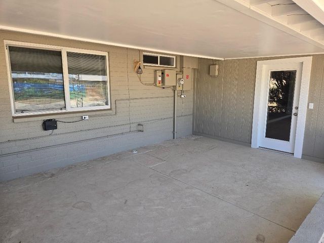 10166 W CINNEBAR Avenue, Sun City, AZ 85351