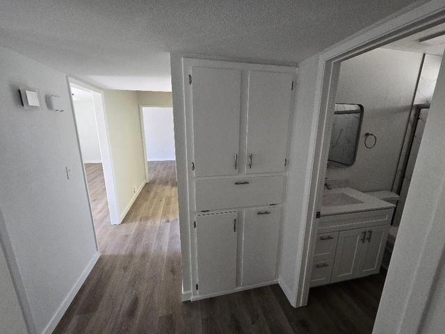 10166 W CINNEBAR Avenue, Sun City, AZ 85351