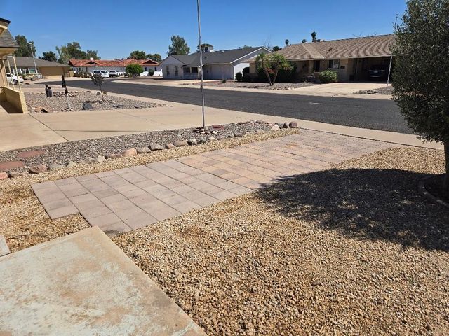 10166 W CINNEBAR Avenue, Sun City, AZ 85351