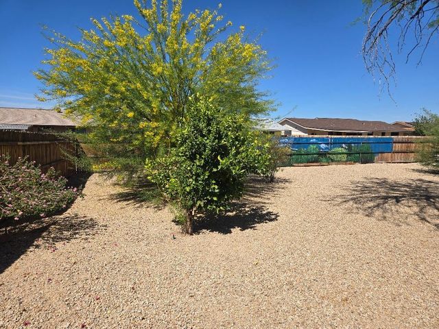 10166 W CINNEBAR Avenue, Sun City, AZ 85351