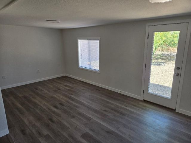 10166 W CINNEBAR Avenue, Sun City, AZ 85351