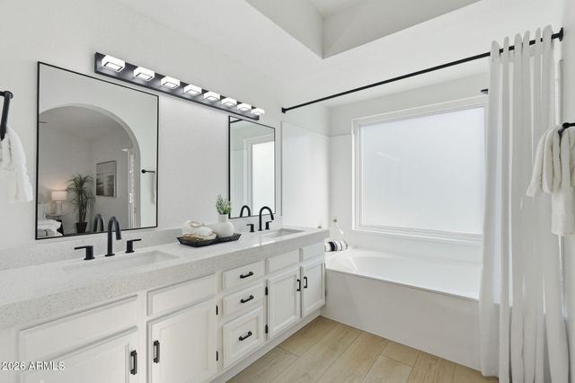 9055 E Kalil Drive, Scottsdale, AZ 85260