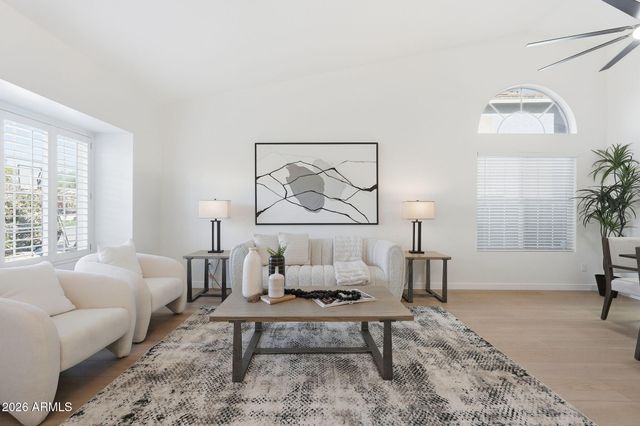 9055 E Kalil Drive, Scottsdale, AZ 85260