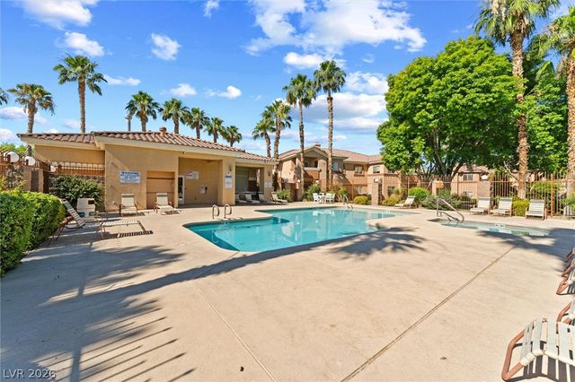 1050 East Cactus Avenue 1031, Las Vegas, NV 89183
