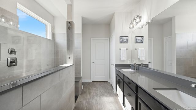 820 silverberry, New Braunfels, TX 78132