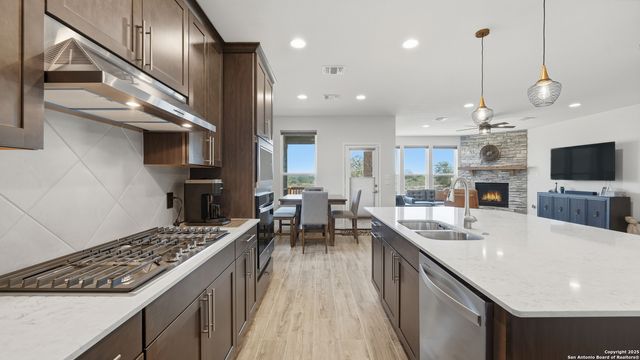 820 silverberry, New Braunfels, TX 78132