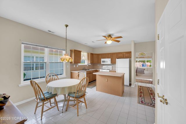 63 Halsted Drive, Manchester, NJ 08759