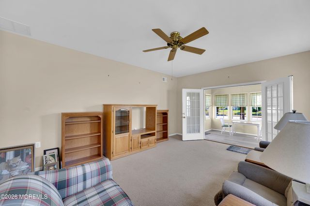 63 Halsted Drive, Manchester, NJ 08759