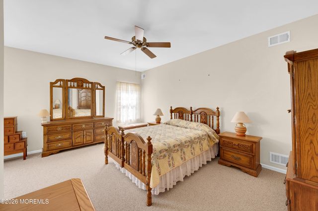 63 Halsted Drive, Manchester, NJ 08759
