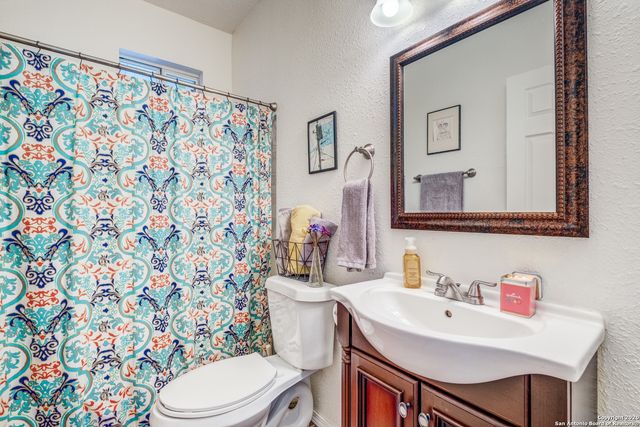 1212 NOLAN ST, San Antonio, TX 78202