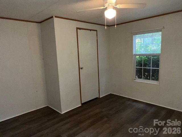 5543 White Oaks Drive, Morganton, NC 28655