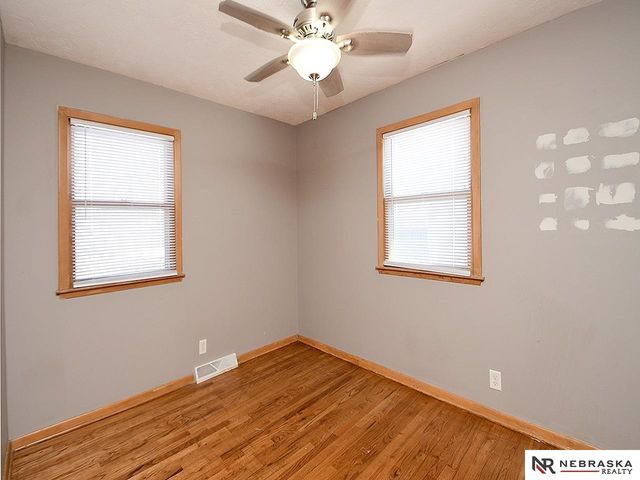 7218 Morton Street, Lincoln, NE 68507