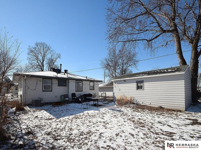 7218 Morton Street, Lincoln, NE 68507