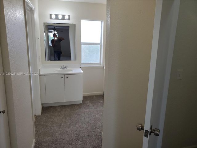 14238 NW 17th Ave 14238, Opa-locka, FL 33054