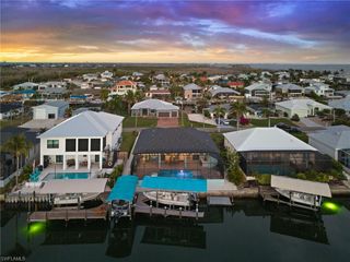 2419 Carambola LN, St. James City, FL 33956