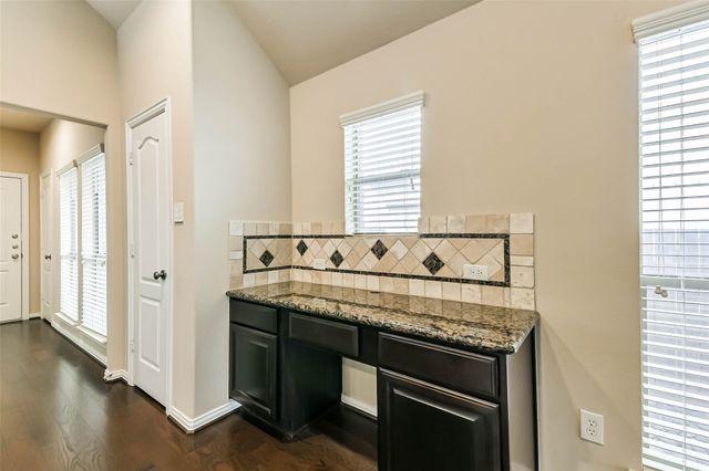 27527 Caradoc Springs Court, Spring, TX 77386