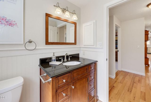 848 Forest Glen Drive, Central Point, OR 97502