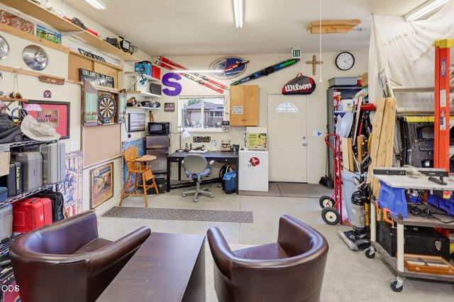 848 Forest Glen Drive, Central Point, OR 97502