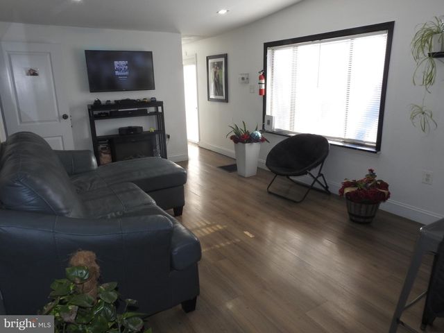 65 COB CT, Lothian, MD 20711
