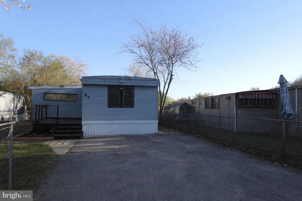 65 COB CT, Lothian, MD 20711