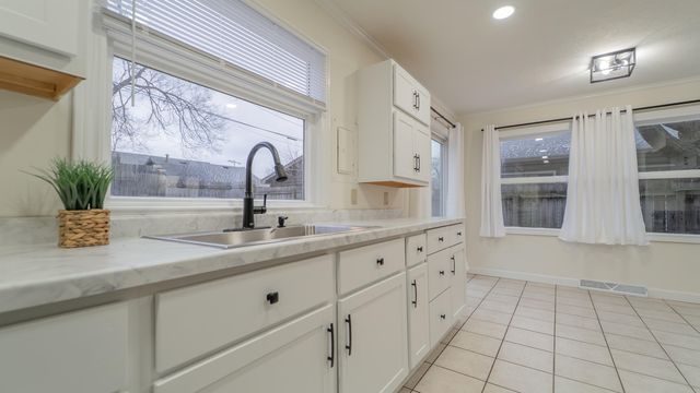 722 Madison Street, Michigan City, IN 46360