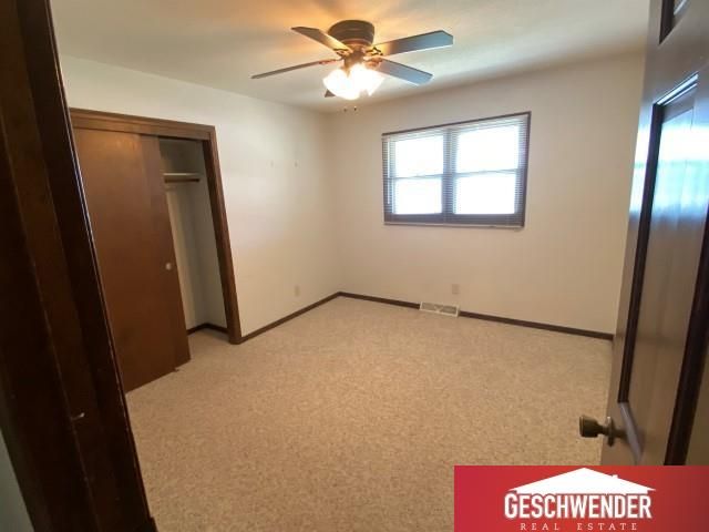 9959 N 108 Street, Omaha, NE 68142
