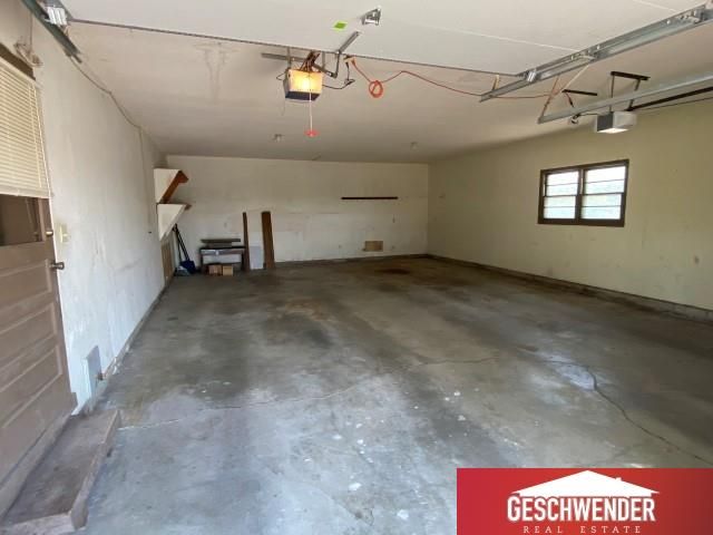 9959 N 108 Street, Omaha, NE 68142
