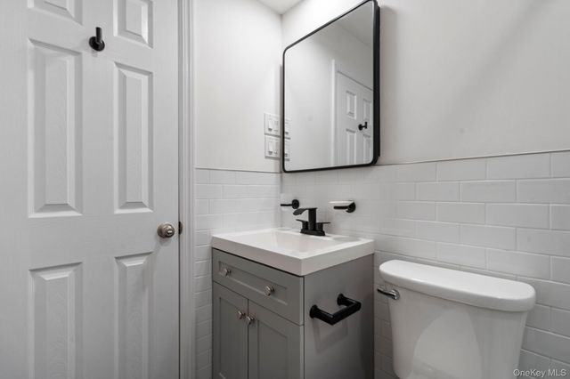 1 Anchorage 101, Freeport, NY 11520