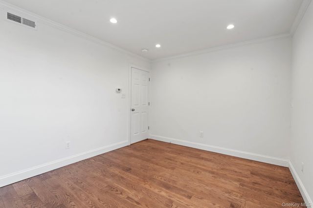 1 Anchorage 101, Freeport, NY 11520