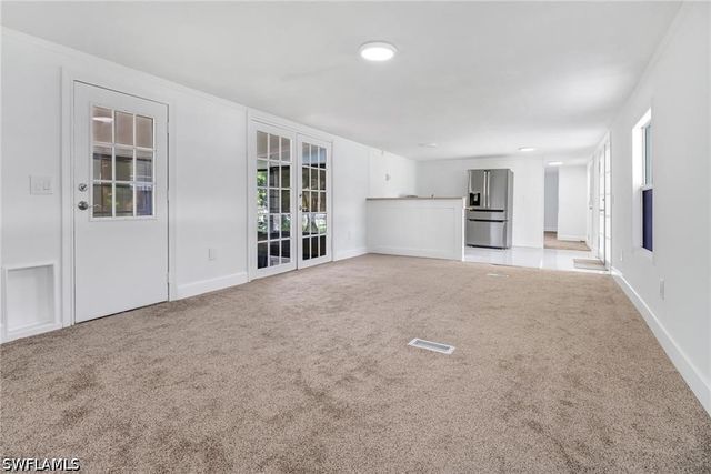 120 Grassy Key LN 38, Naples, FL 34114
