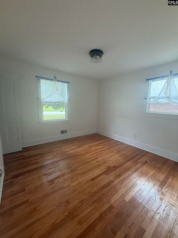 916 Newnham Drive, Columbia, SC 29210