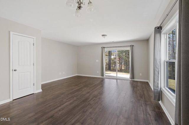 129 Longleaf Pine Street, Clayton, NC 27527