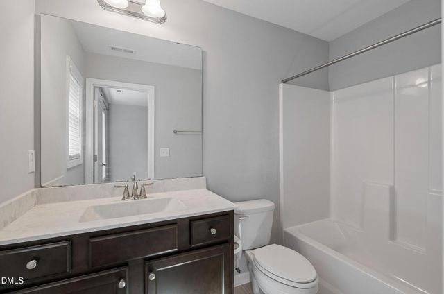 129 Longleaf Pine Street, Clayton, NC 27527