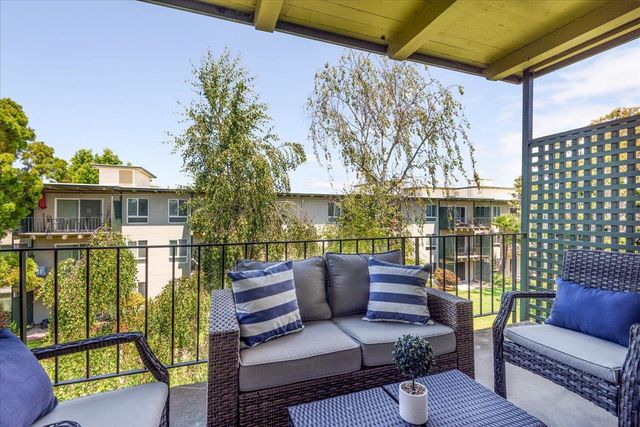 803 N Humboldt Street 405, San Mateo, CA 94401