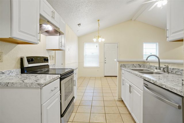 7470 Tiffany Meadows Lane, Fort Worth, TX 76140