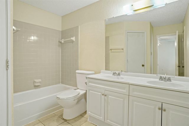 7470 Tiffany Meadows Lane, Fort Worth, TX 76140