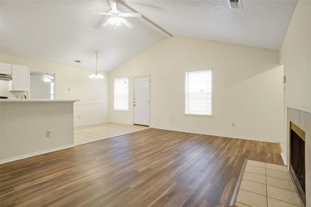 7470 Tiffany Meadows Lane, Fort Worth, TX 76140