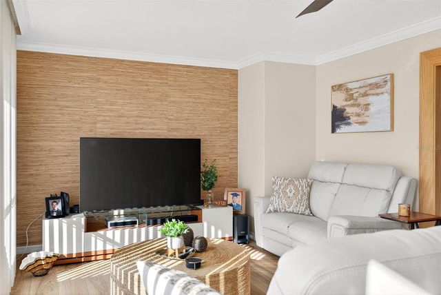 342 MAPLE DRIVE, Longwood, FL 32750