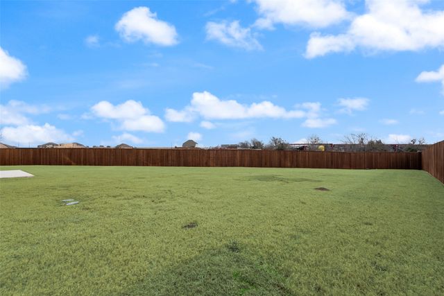 1411 Lowe Pond Street, Forney, TX 75126