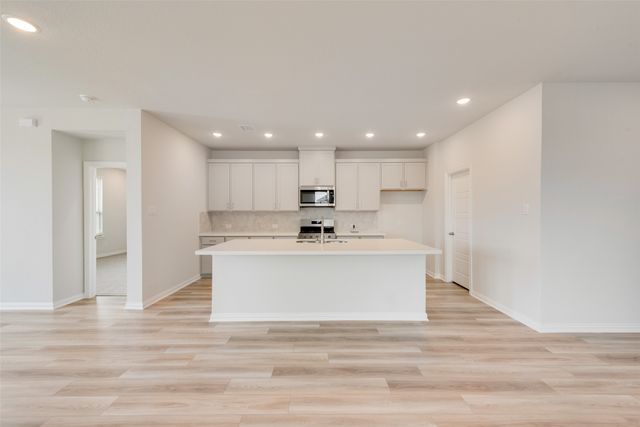 1411 Lowe Pond Street, Forney, TX 75126